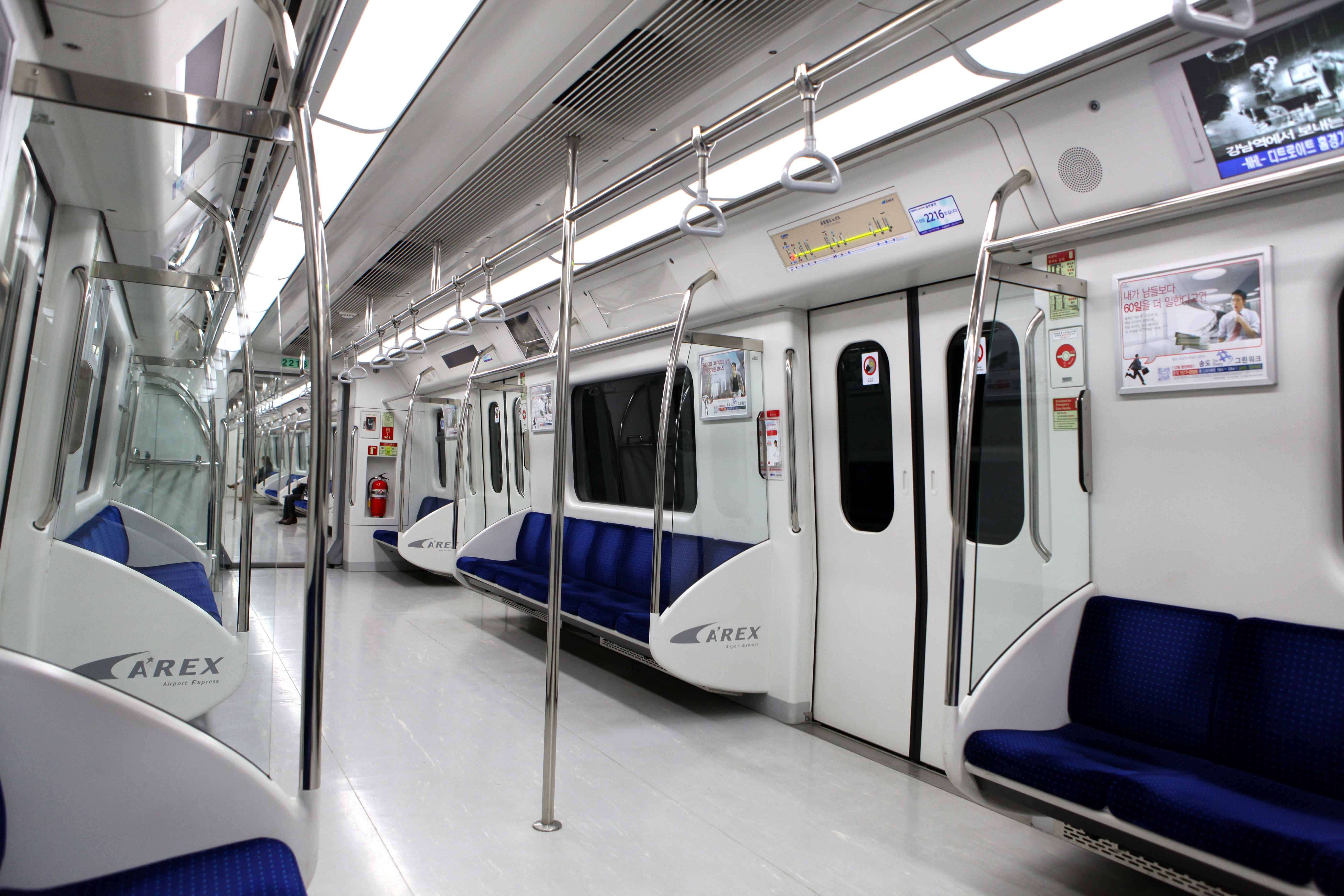 해외여행 입국 서류 준비 참고 이미지